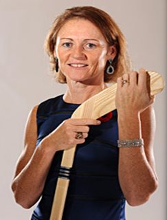 GERALDINE HEANEY Image